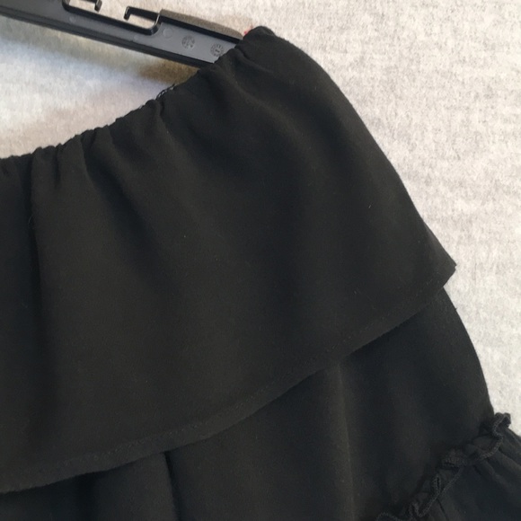 FLYING TOMATO Boho Bohemian Peasant Festival Minimalist Embroidered Gauzy Top - Picture 5 of 14